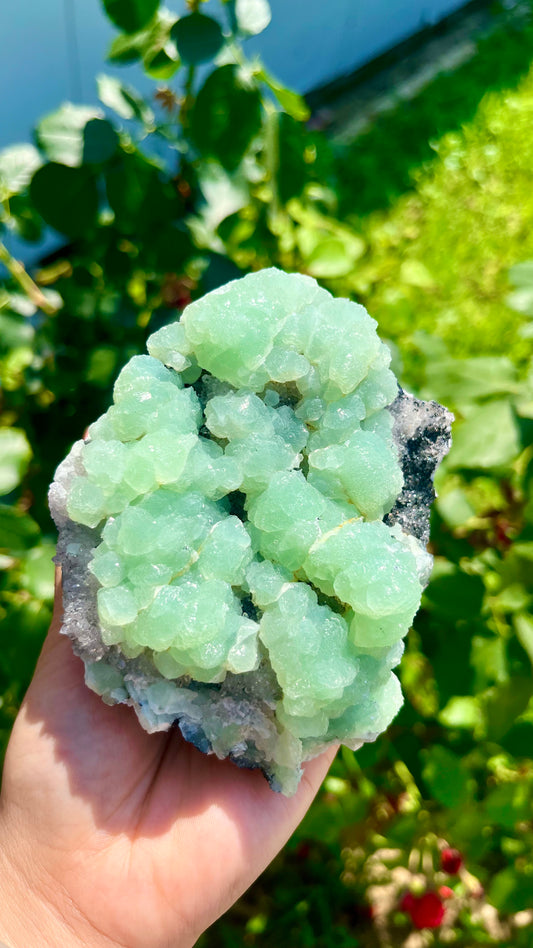 0.4KG Natural Prehnite Mineral Specimen