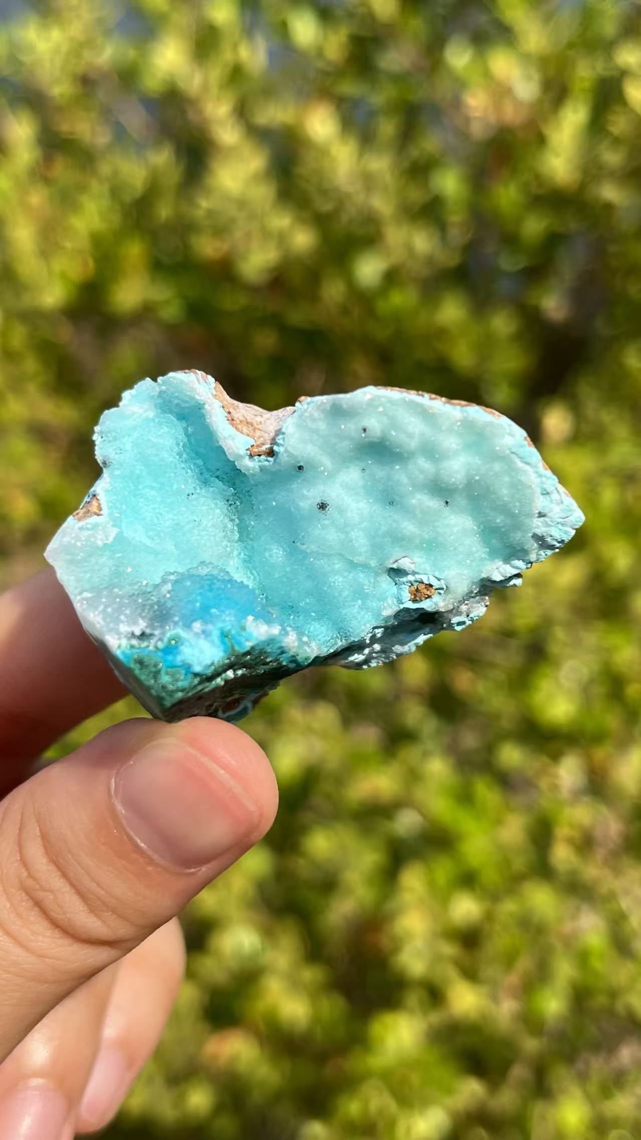 Natural Sugar Coated Special Grade Mineral Raw Specimen