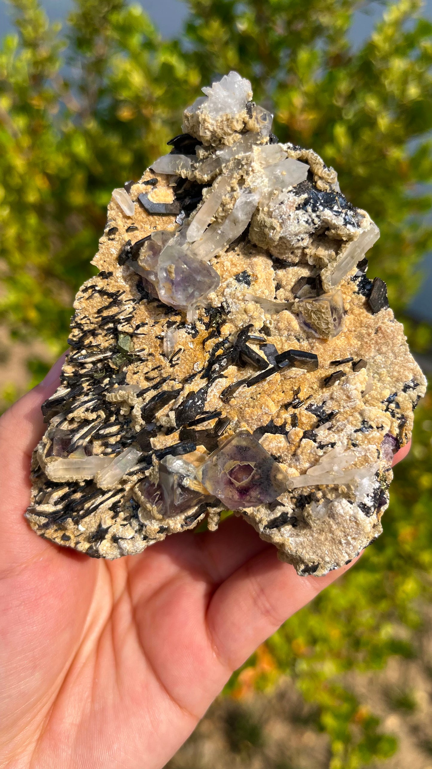 0.3KG Natural Yaogangxian Tungsten Manganese Ore (Wolframite) Mineral Specimen