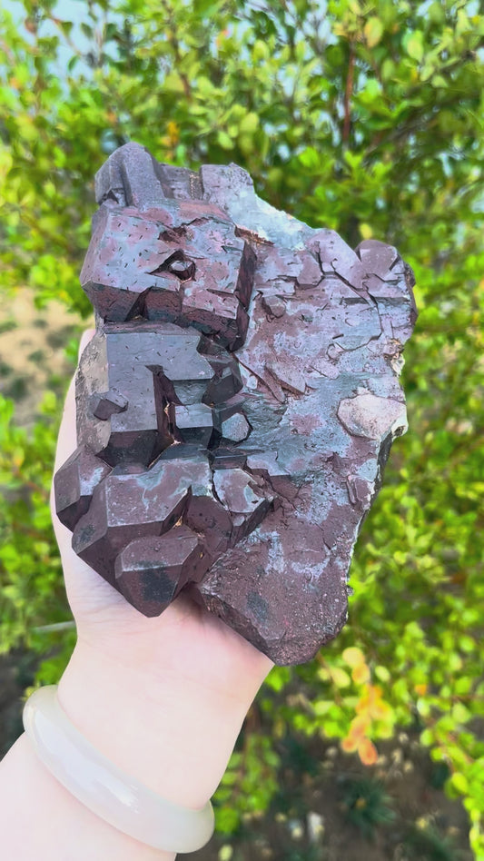 0.7KG Natural Crystal Calcite High Transparency Raw Mineral Specimen