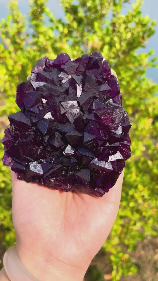 0.4KG Natural Octahedral Purple Fluorite Mineral Specimen