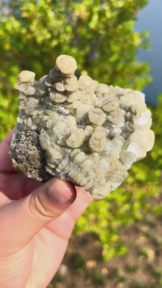 0.3KG Natural Tower Shape Calcite Raw Mineral Specimen